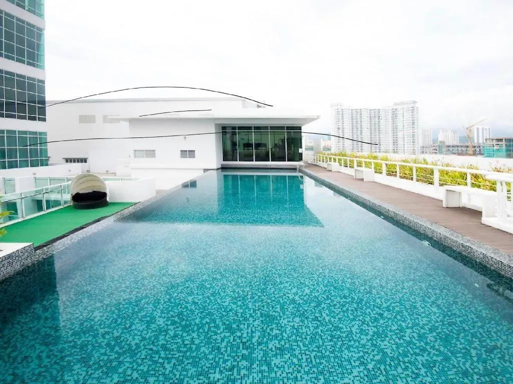 The Maritime Suite @ Panoramic Duplex 海景の家 Jelutong